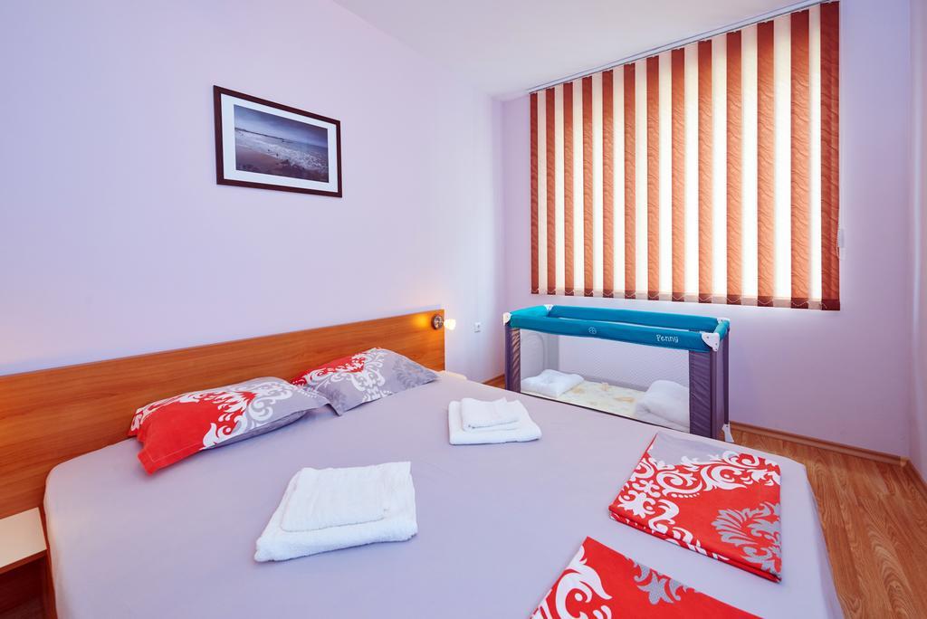 Apartments Dimitrovi Ahyolu Dış mekan fotoğraf