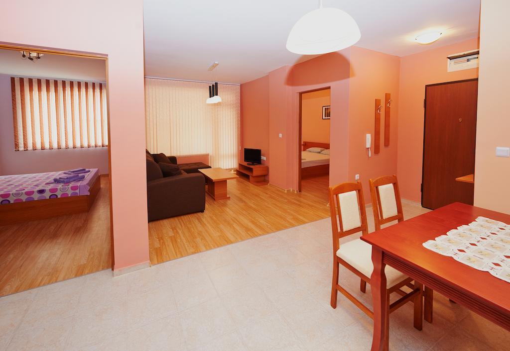 Apartments Dimitrovi Ahyolu Oda fotoğraf