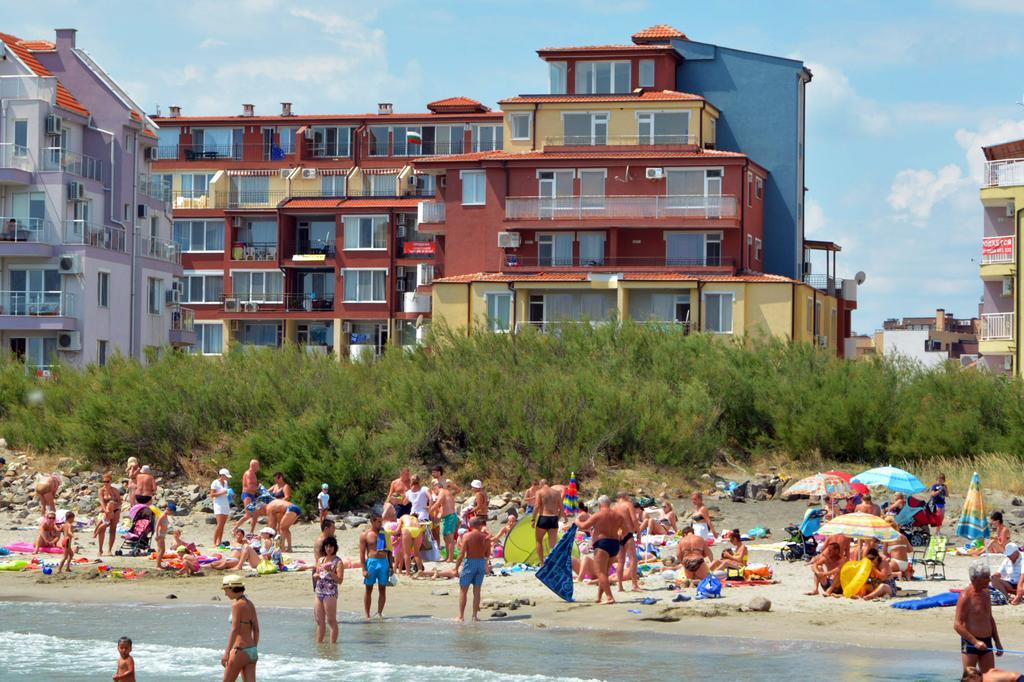 Apartments Dimitrovi Ahyolu Dış mekan fotoğraf